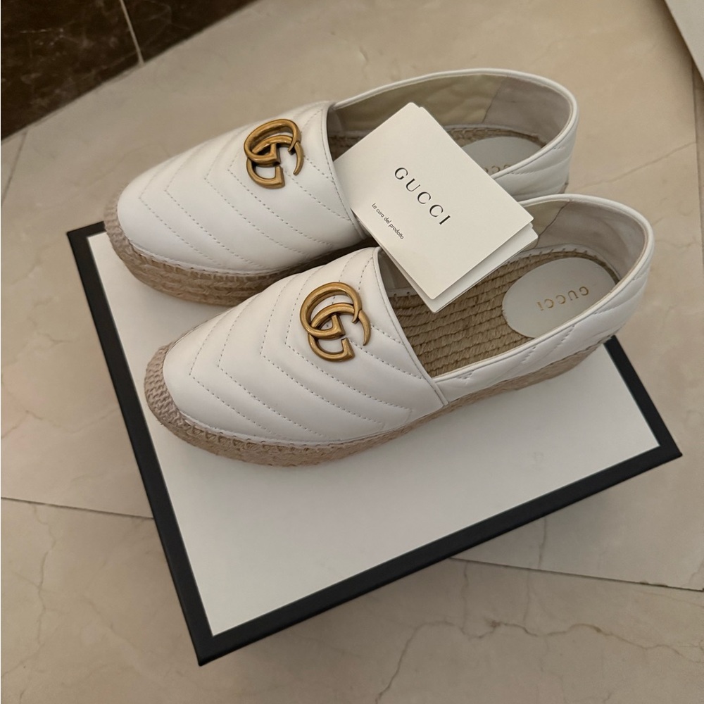 Gucci White and Gold Espadrilles with Quilted Leather